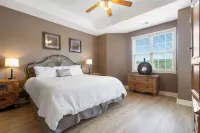 Blue Bird Hideaway - Near Silver Dollar City