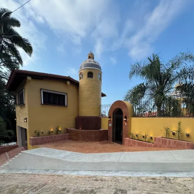 Vista Los Arcos of Mismaloya - Jungle Villa with Ocean Views! Hotels near Boca de Tomatlán
