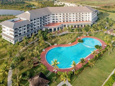 Vinpearl Cua Hoi, Affiliated by Meliá