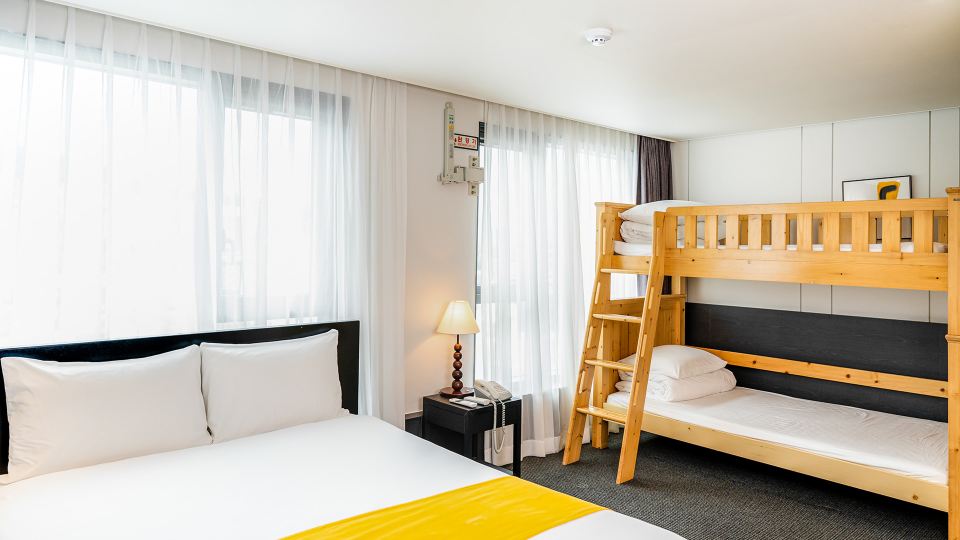Seogwipo Hills Hotel