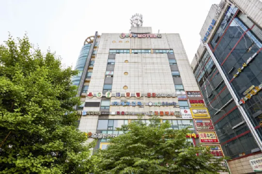 Sanbon CF Hotels near Hansei University