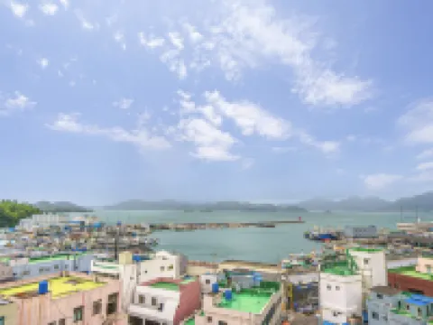 TheOne Hotel Hotels in Sacheon