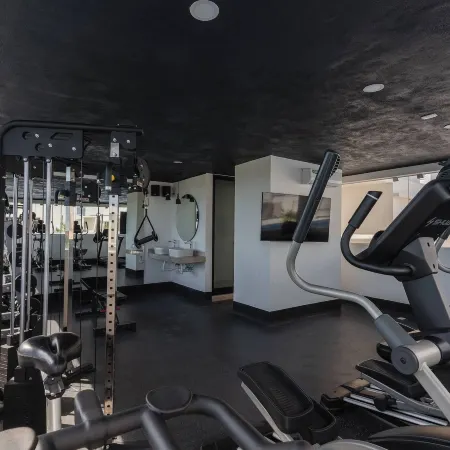 Modern and Bright Rooftop Pools gym Cowork