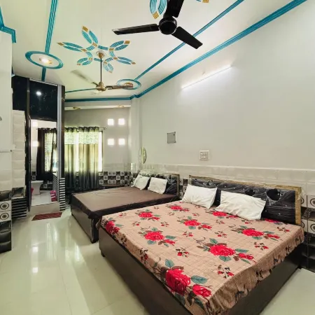 Royal Guest House