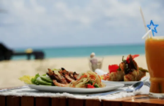 バーンサック ヴィレッジ タクアパーのホテル