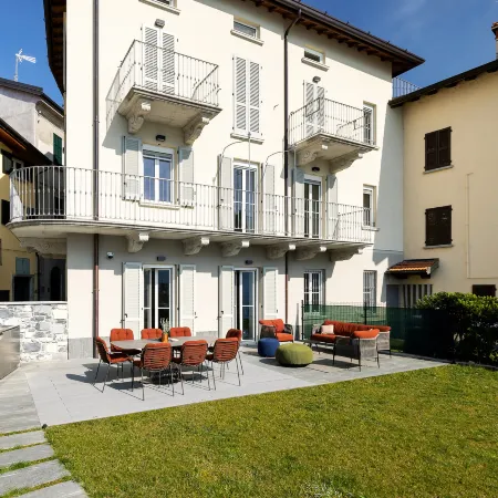 Lakeside luxury apartment in Lake Como