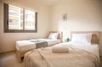 Sioufi - 2-BR Apartment With a Balcony Hotels in Sin el Fil