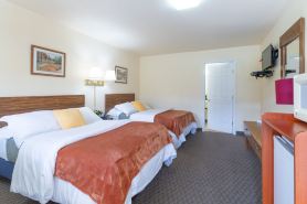 Inn at Octagon Acres