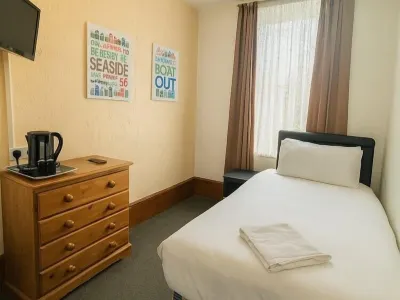 โรงแรม เดอะ ไวท์ สวอลโล โรงแรมใกล้หาด Blackpool North Beach