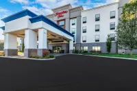 Hampton Inn Middletown - parking
