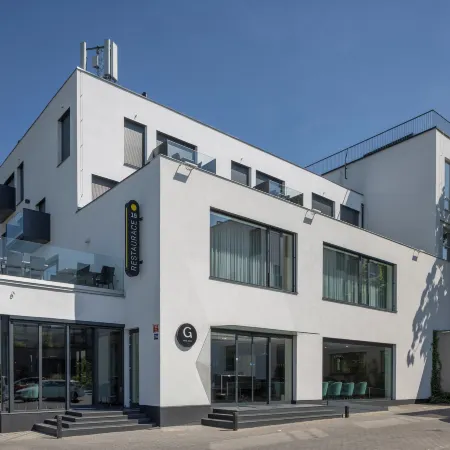 Hotel Golf Prague Отели рядом с Аэропорт Вацлав Гавел