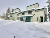 Eclectic Eagle-Vail Condo 2 Miles to Beaver Creek Hotels in Eagle-Vail