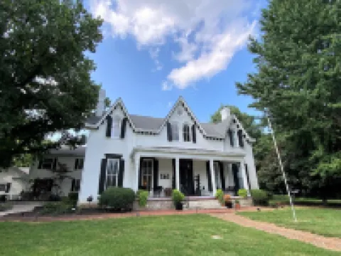 روز هيل إن فنادق في 