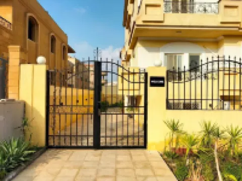 Bird Nest Near Arkan Plaza Hotels in Sheikh Zayed City