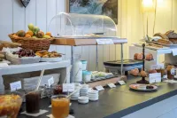 La Desirade Hotel - breakfast