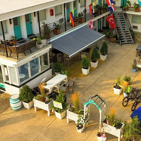 Hotel on Magnolia East 'Home'