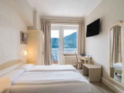 Hotel Bazzoni Hotels in Tremezzina