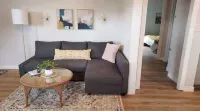 Cozy 2 Bedroom with Mid-Century & Farmhouse Vibes