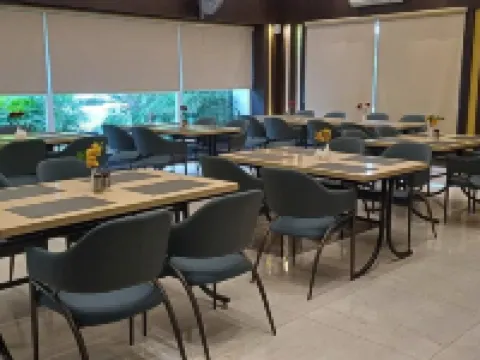 D Wayfarer Inn Resort Hotels in Erode