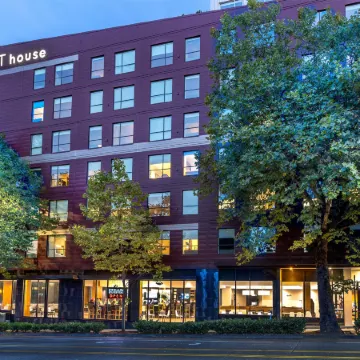 Hyatt House Seattle Downtown Отели рядом с достопримечательностью «Пляз Алки»