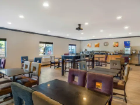 Comfort Inn Federal Way - Seattle Hotels in Federal Way