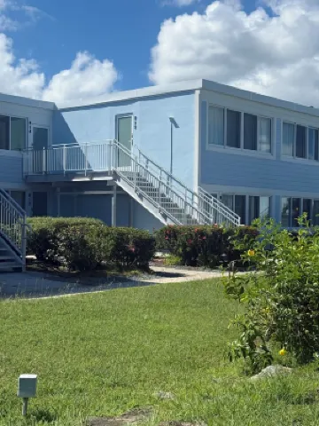 Sapphire Beach; St Thomas USVI; Sleep 4; STEPS FROM BEACH