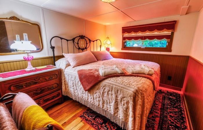 McCarthy Lodge Resort