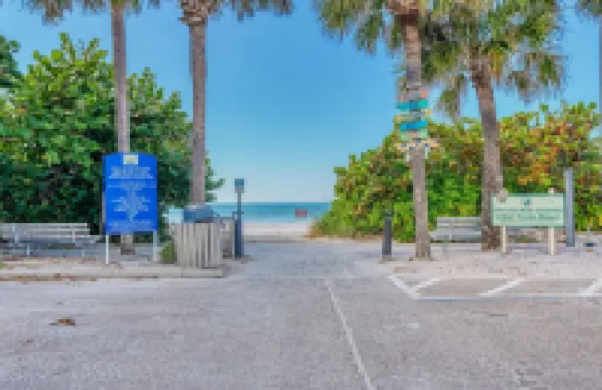 Indian Beach Villas - 3A