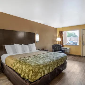Econo Lodge Easton Route 50