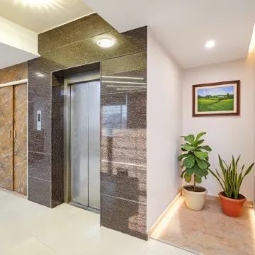 FabHotel Indian Suites - Old Madras Rd Отели рядом с достопримечательностью «Торговый центр VR Bengaluru»