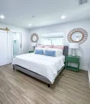 Coastal Splash / 4Br Pool/Golf Cart 5 Mins to DT - شرفة
