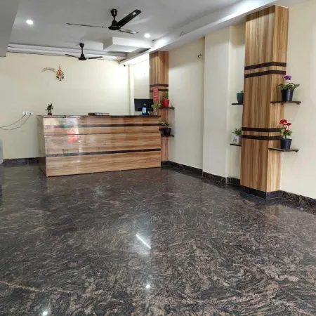 Green Vista Stays Medanta Medicity