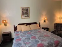 Highland Inn Peculiar