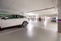Hotel Servigroup Romana - Parkplatz
