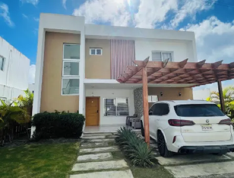 Punta Cana Villa w Pool Near Coco Bongo Hotels in 