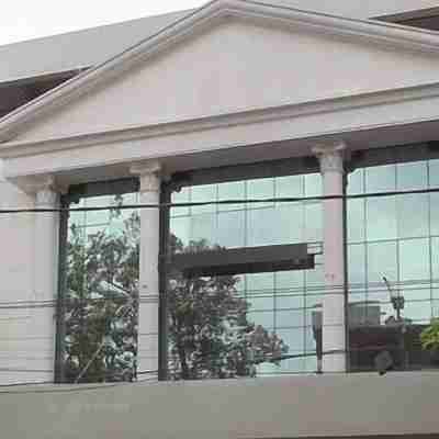 Holidayhomecochin Hotel Exterior