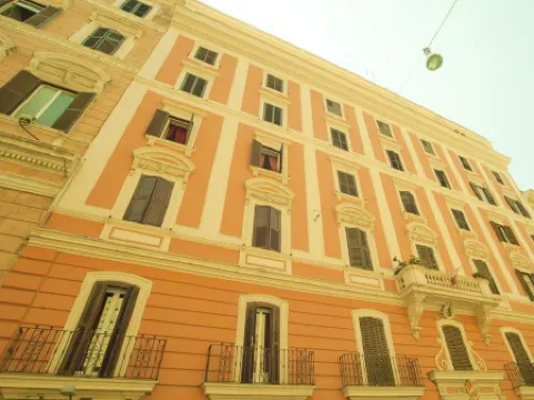 丹迪多莫斯酒店