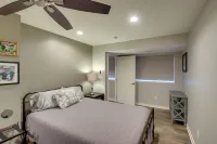 Green Bay Getaway Near Lambeau Field and Resch! - bar