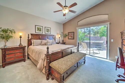 Hot Tub Relaxation & Golfing: Bright Chandler Home - Homestays