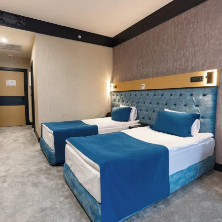 GIS HOTEL GANJA