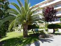 Apartment in Golfe-Juan with Sea View