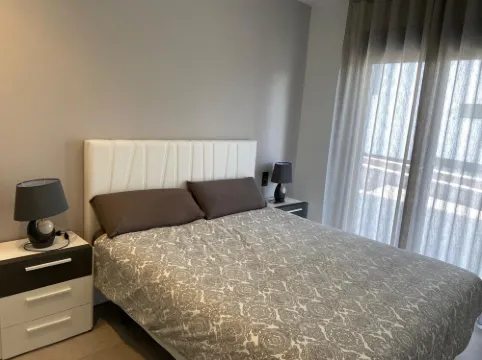 靠近海灘的瓜爾達馬爾公寓