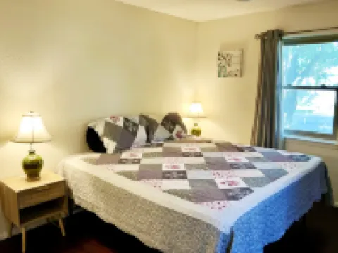 Game Room and Cozy Cowboy Dipping Pool - Amazing Family Retreat