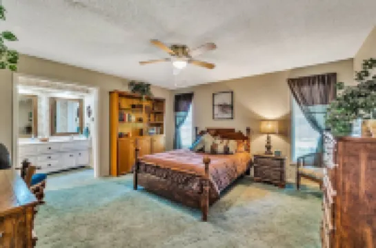 Stead House-3Bd/2ba, Ttu,  Fall Specials! 3 Bedroom Home by RedAwning