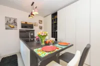 Sporting A12 by Wonderful Italy - Condos