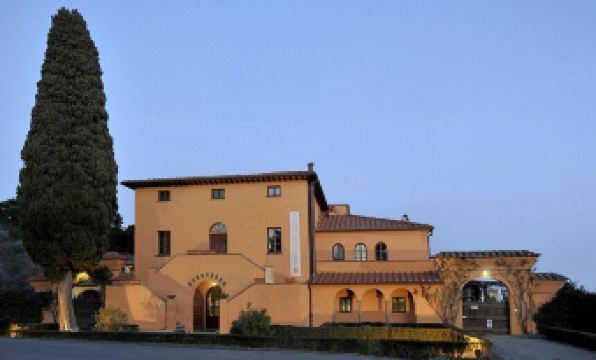 La Torre Wine Resort
