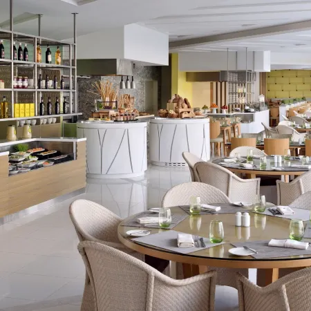 Marriott Executive Apartments Downtown Abu Dhabi
