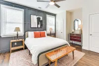 Southern Gem Near Forsyth: Walk to Sights & Bites - Homestays