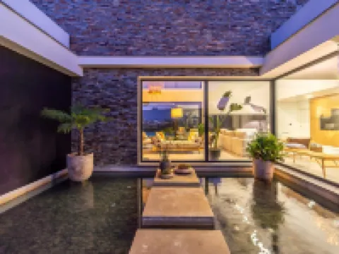 Set bal Lisbon Dream Getaway Villa do Sol Hotels in Seixal