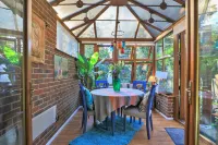 Retreat in Surrey Near Hever Castle